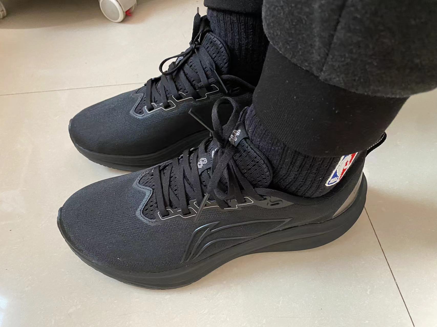 开春慢跑来个赤兔8👟