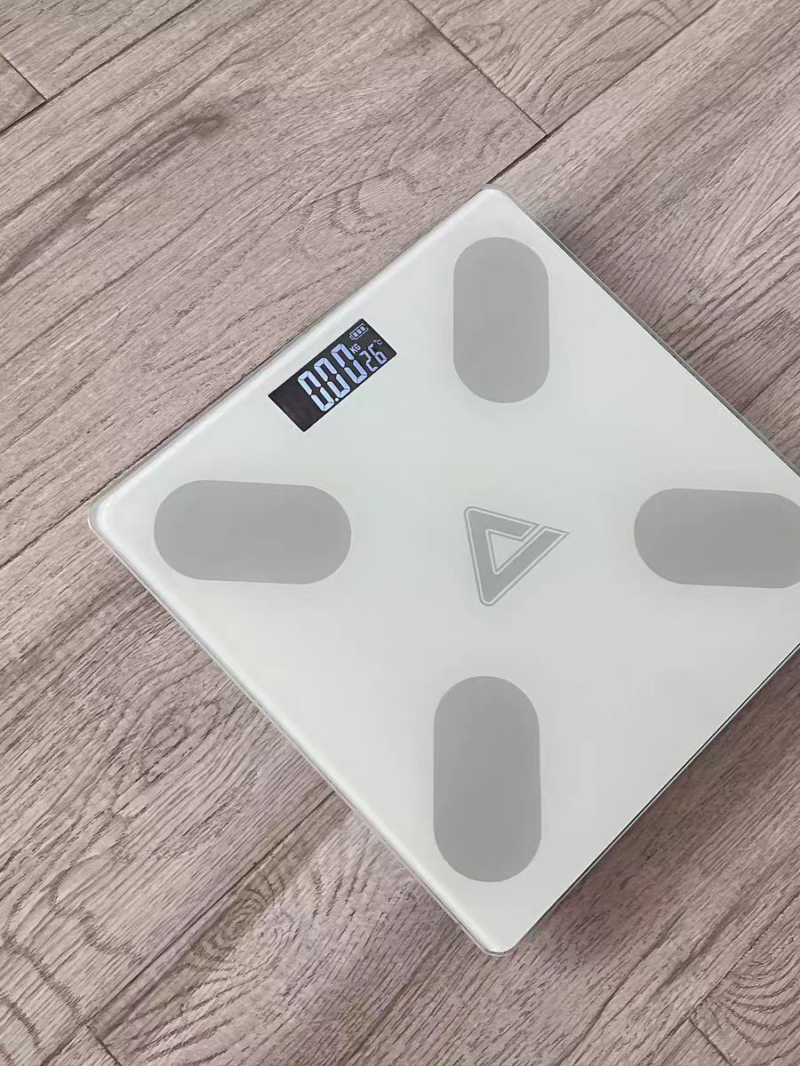 这台体脂称连数据控都挑不出毛病！