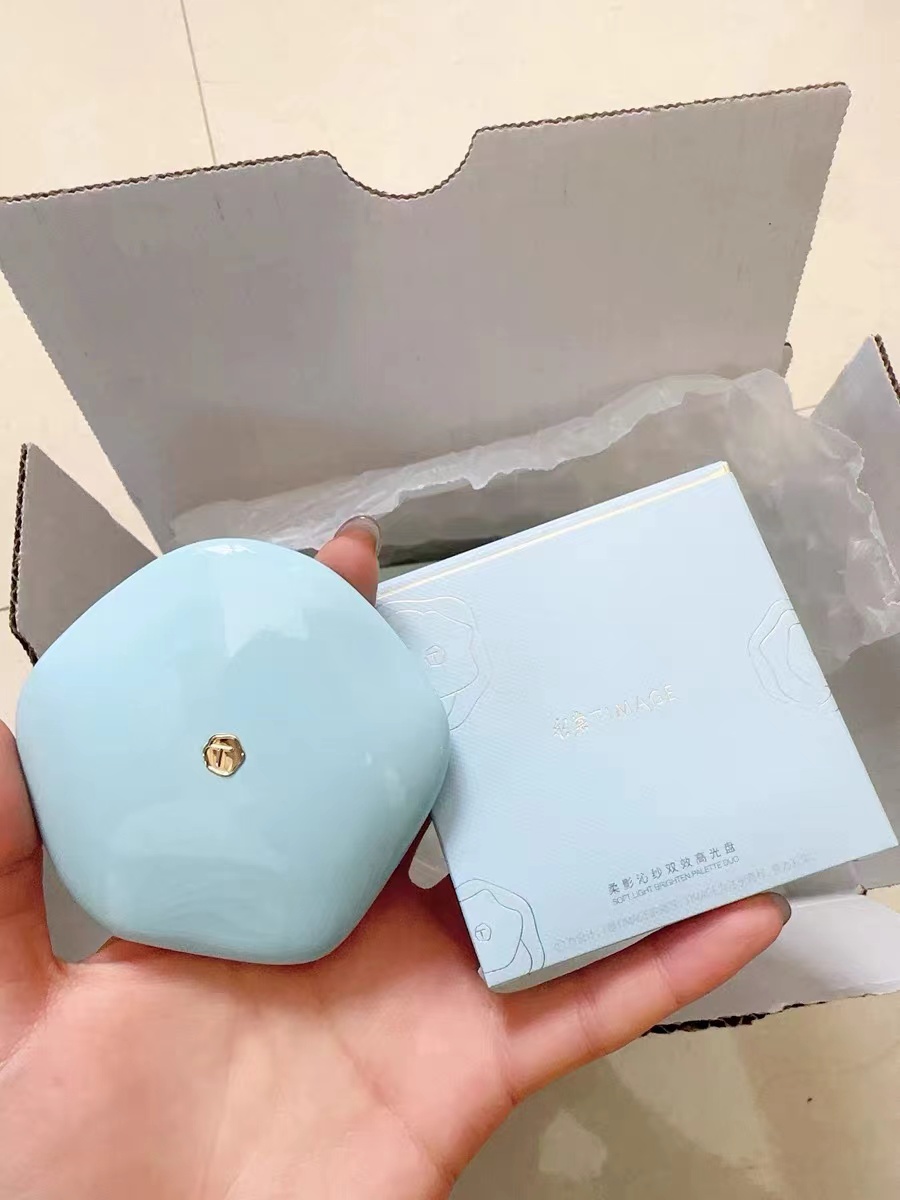 🌸对彩棠家的东西是有莫名好感的～so～看见活动立马就入了这盘～