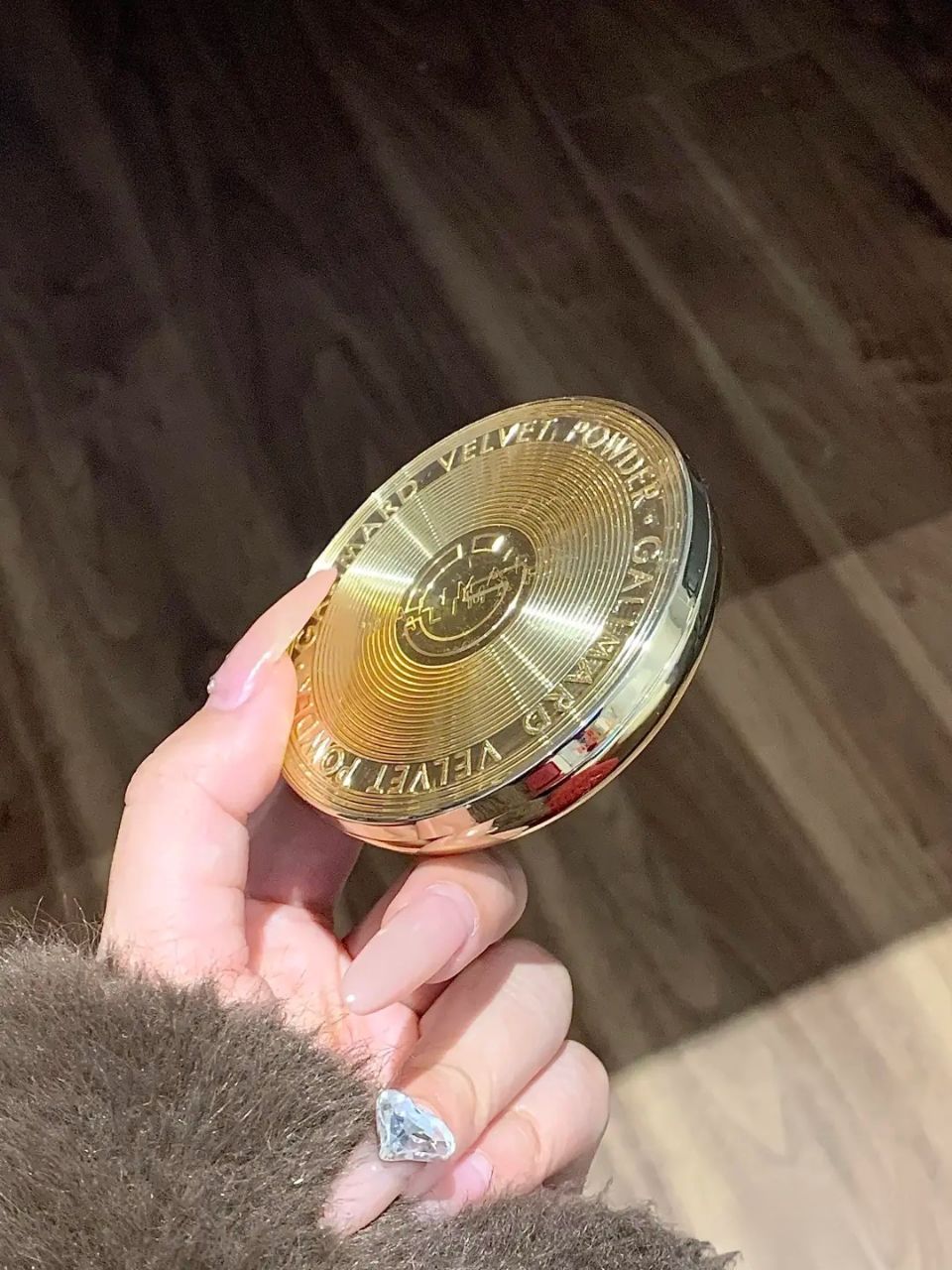 底妆焊脸神器！嘉利玛金币粉饼 2.0 太顶了💥