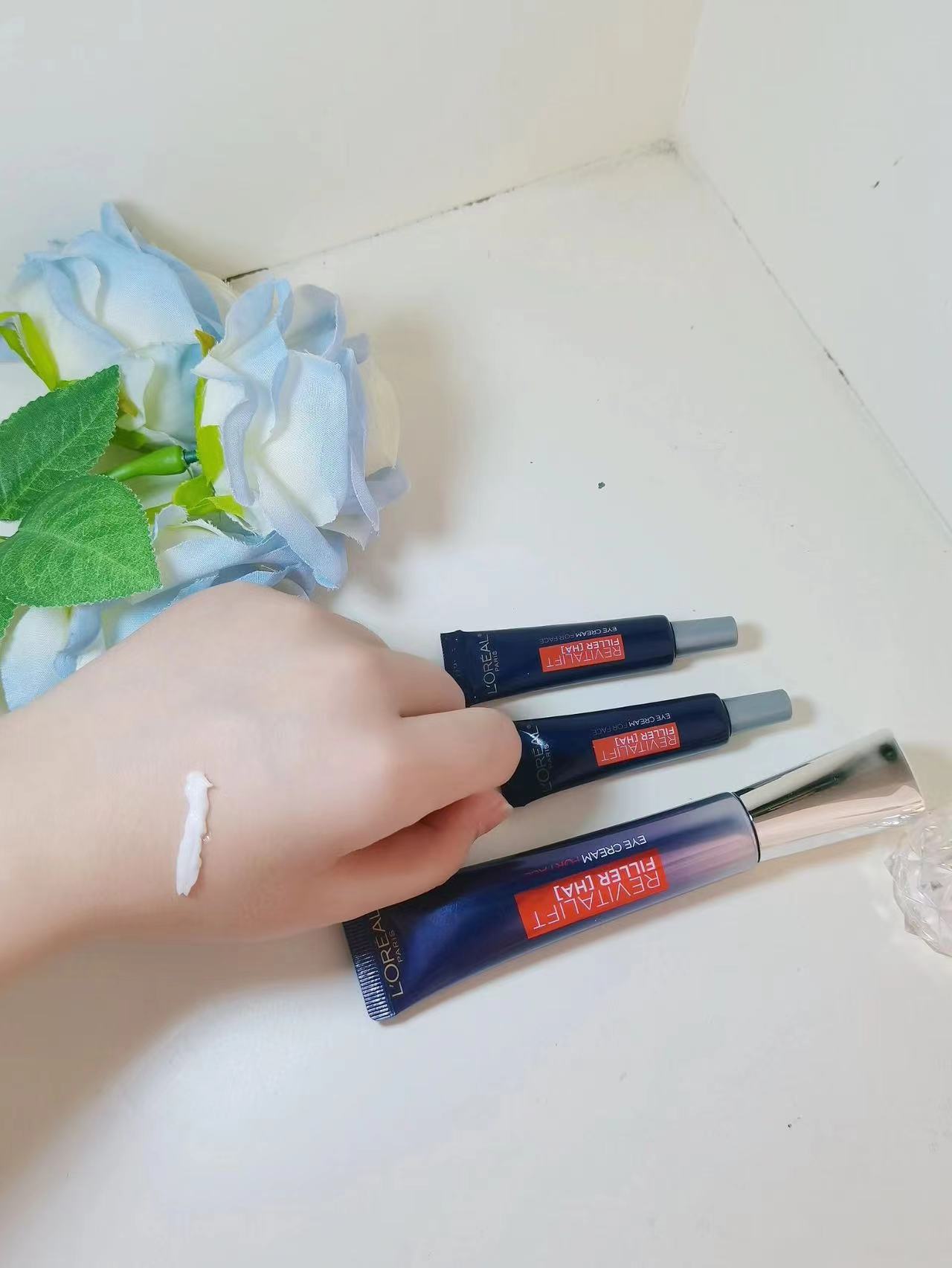 谁懂眼纹卡粉的痛苦😭我真的离不开眼霜