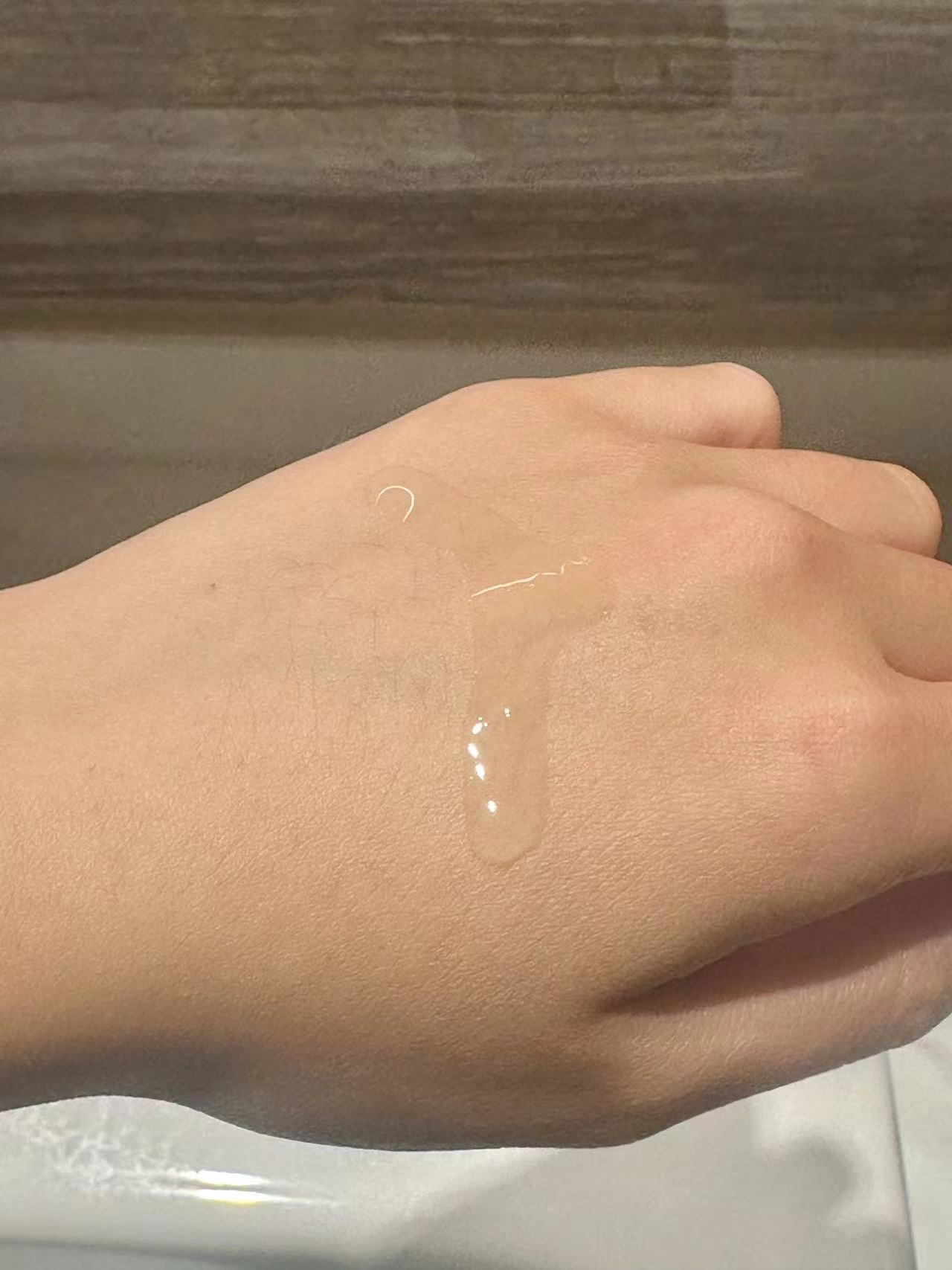 这瓶精华是脸蛋的“抛光机”吧✨