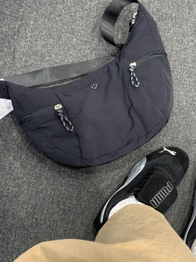 被问爆！Lulu牛角包&Puma联名鞋，黑色组合超绝💥
