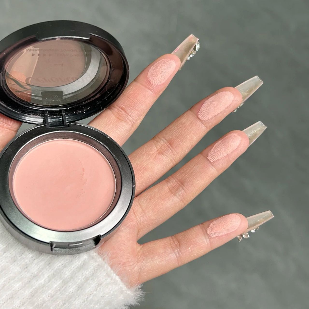 3秒氛围感！这块腮红是化妆师私藏💄