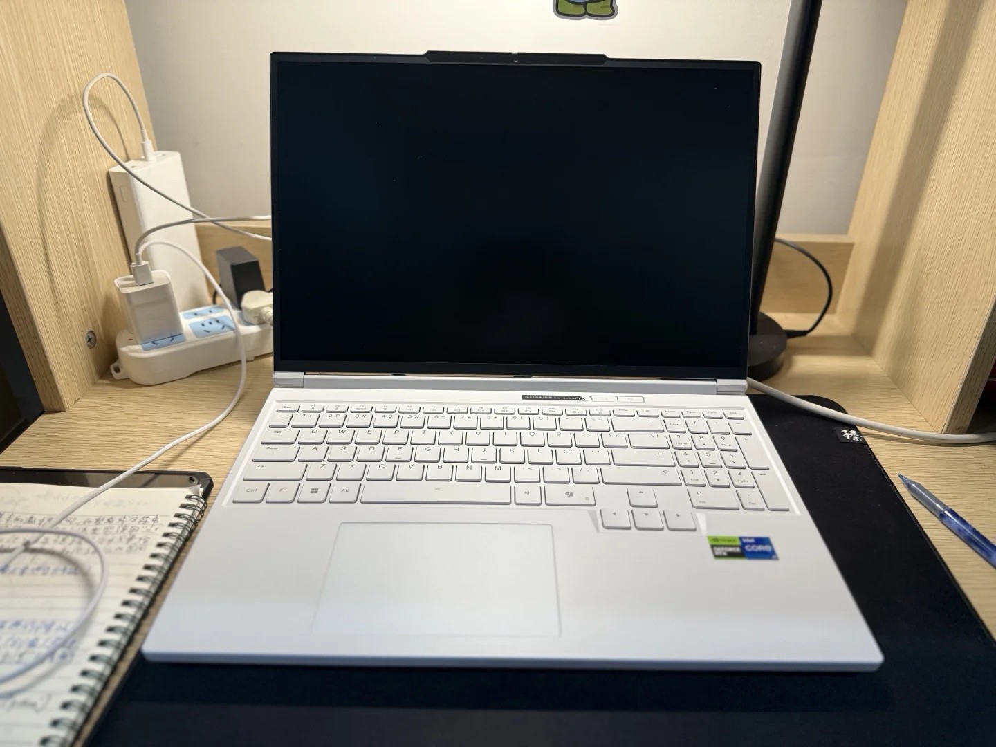 设计师的极光白使用报告🎨​