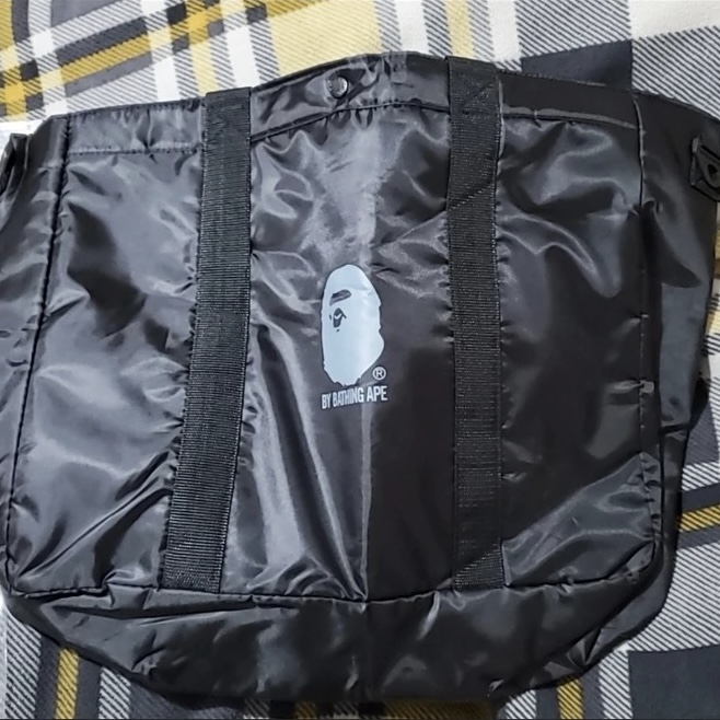 🎒潮流必备！Bape猿人头大容量包太绝啦！