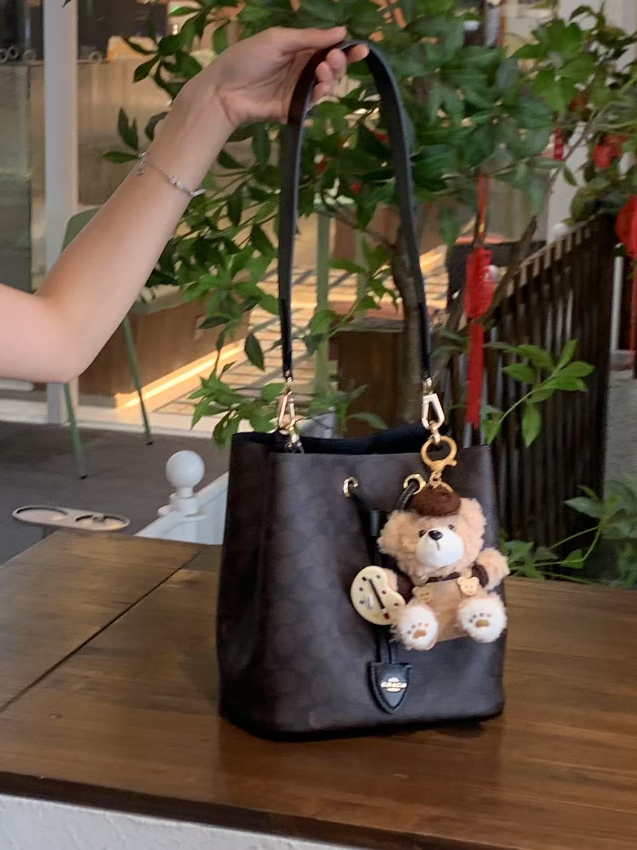 蔻驰Rowan21，被追问无数次的梦中情包
