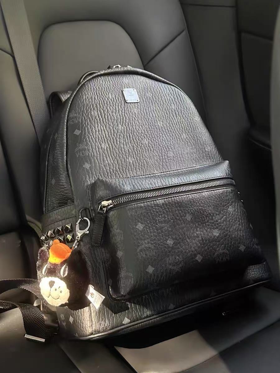 被疯狂追问！MCM双肩包美到犯规