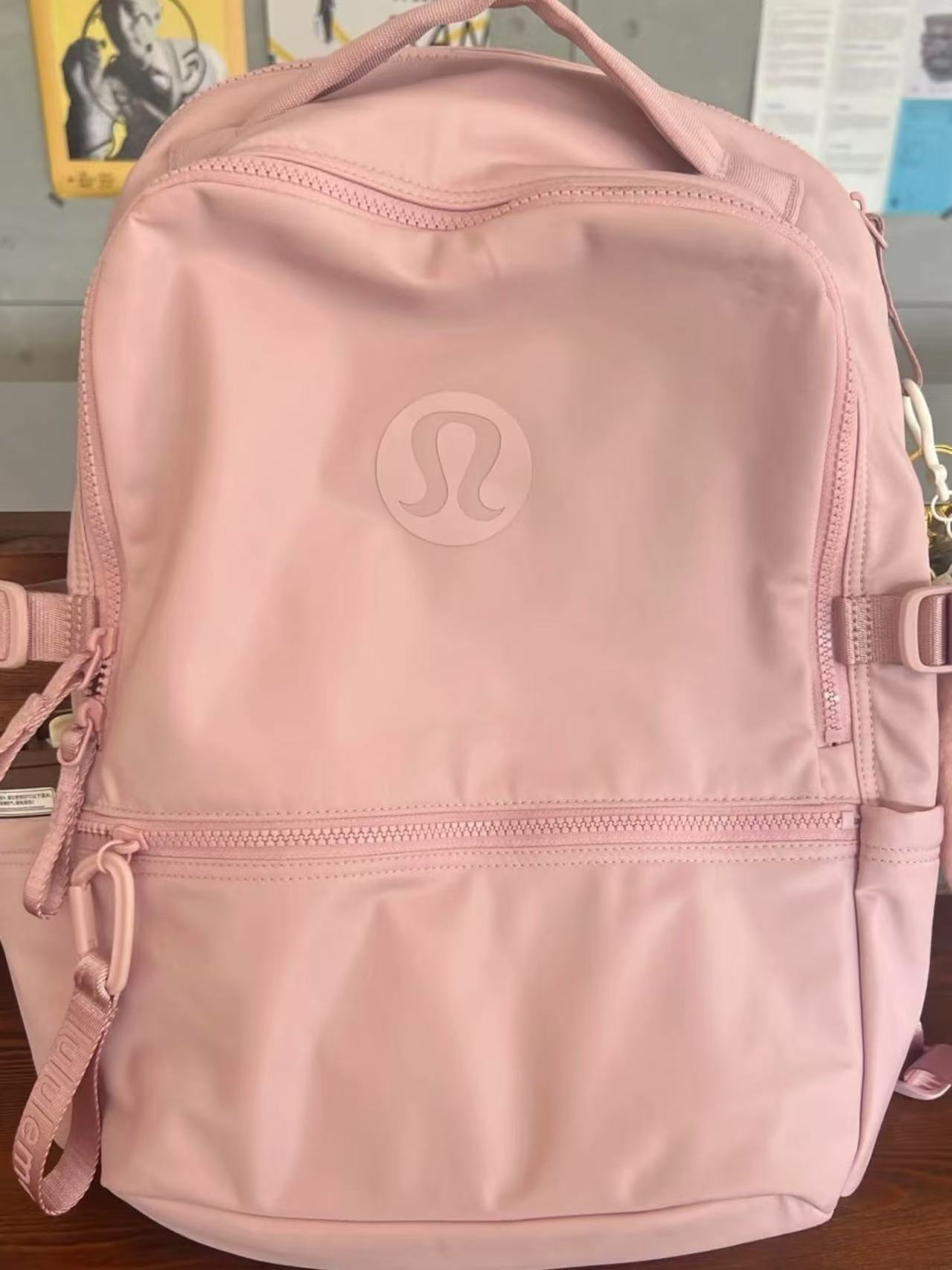 日常出行新宠！LULULEMON New Crew 背包太香了
