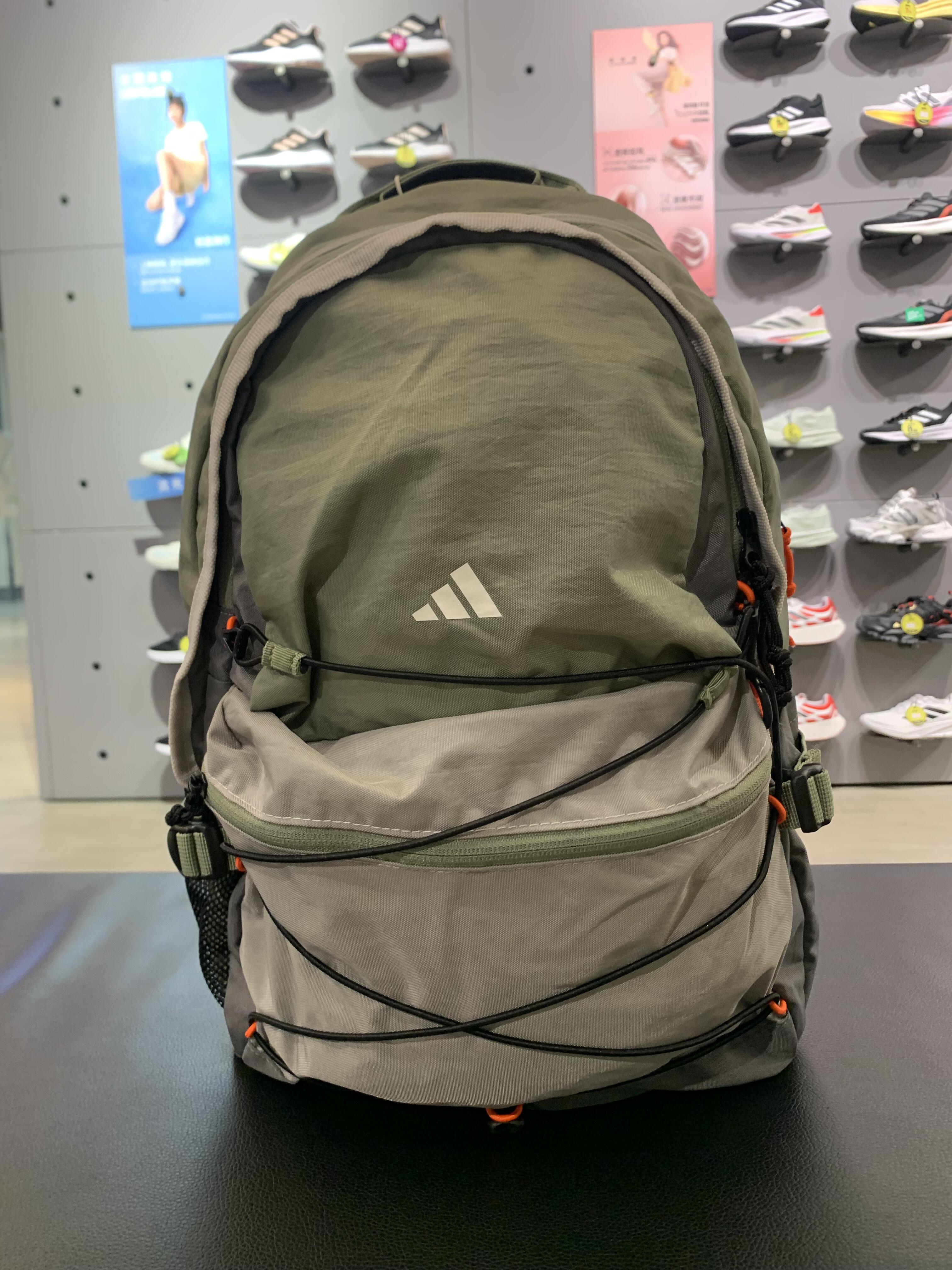 短途旅行绝配！这只阿迪绿包实用又出片