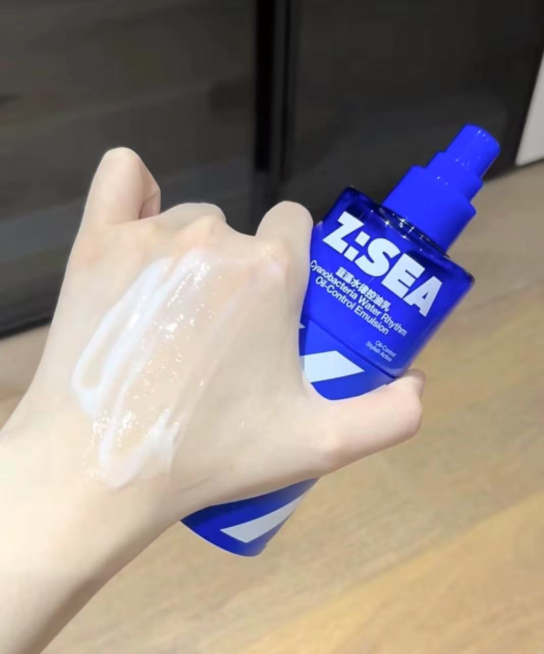 这套男士水乳好吊!白捡一个185清爽大帅哥