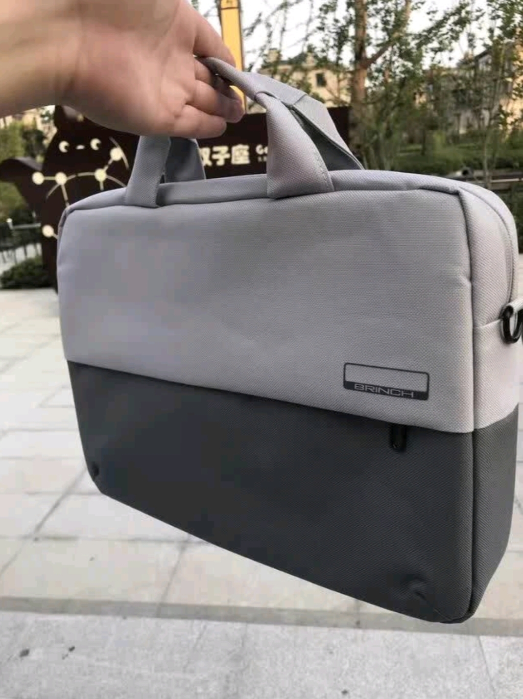 游戏本终于有能装又好看的包了！