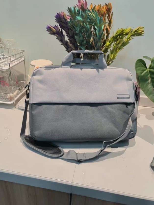 💻游戏本党狂喜！MILOOKY 撞色灰电脑包装下所有装备