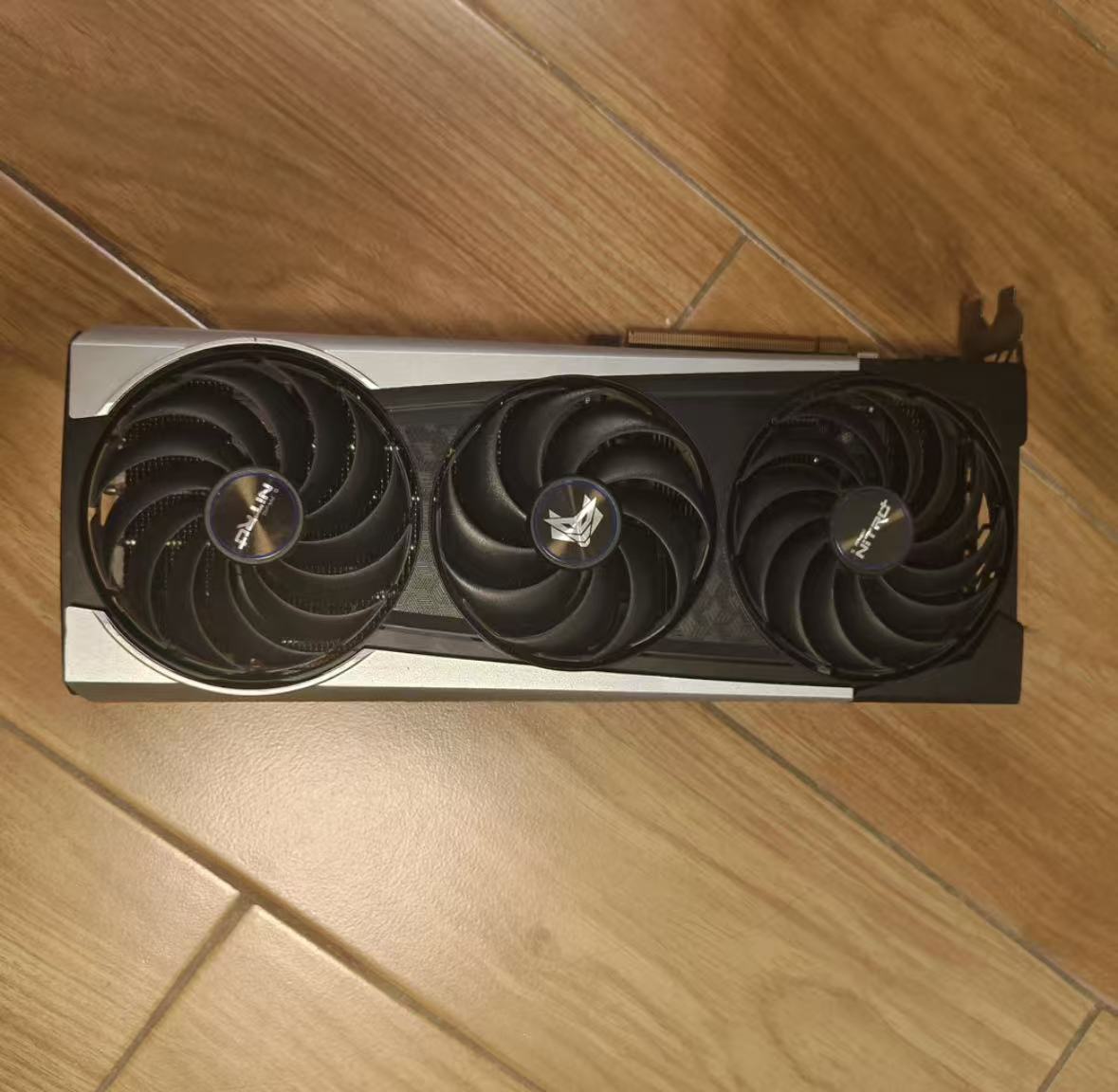 早知道这显卡这么香，我就不将就老显卡了！