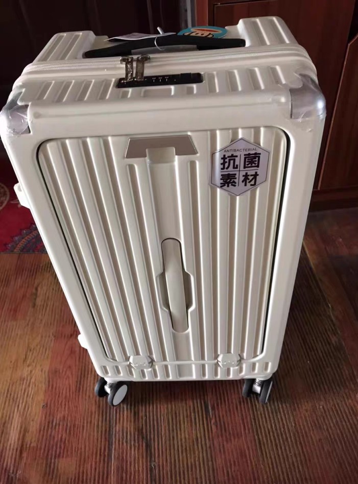 ✈️旅行党锁死这只！大嘴猴白色拉杆箱美到想天天出差～