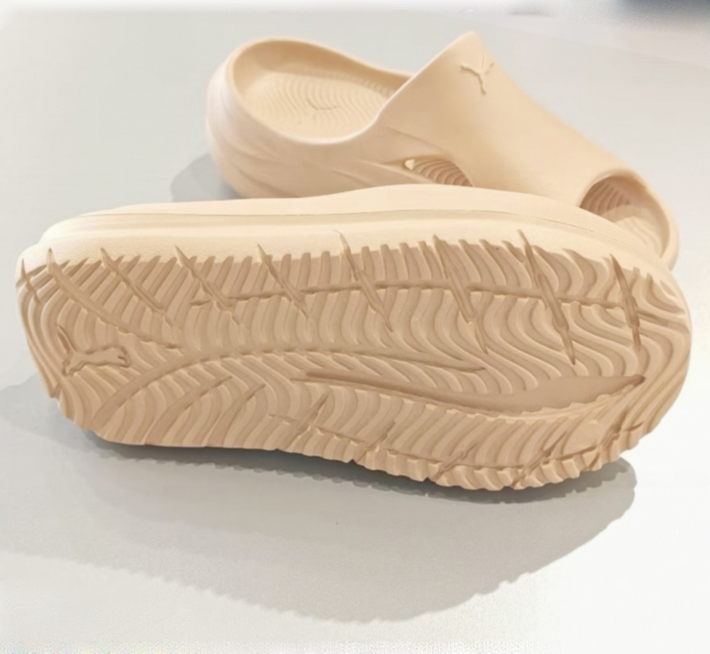 夏日拖鞋新宠，舒适到飞起👡