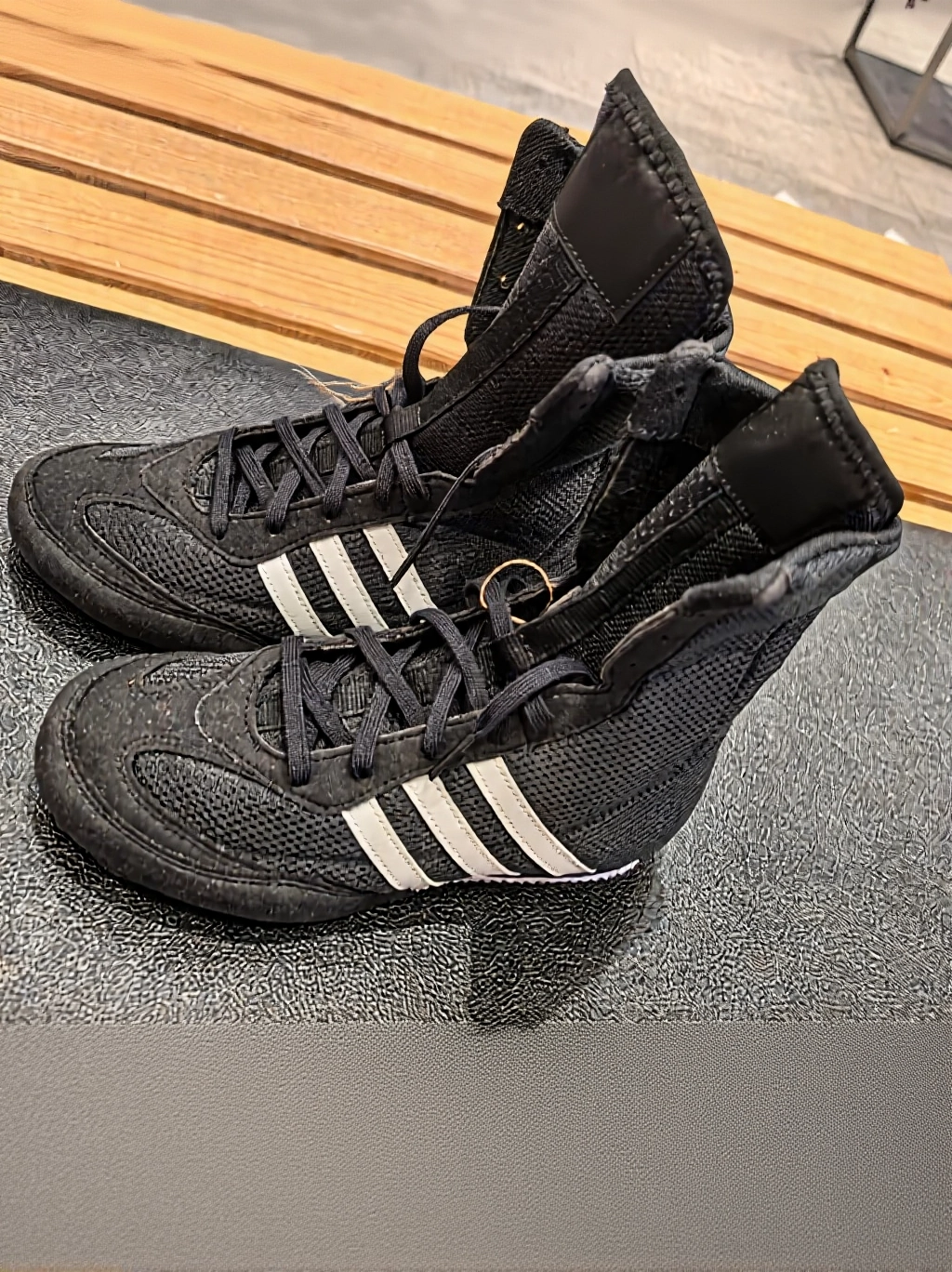 暴汗后被追着问的鞋👟