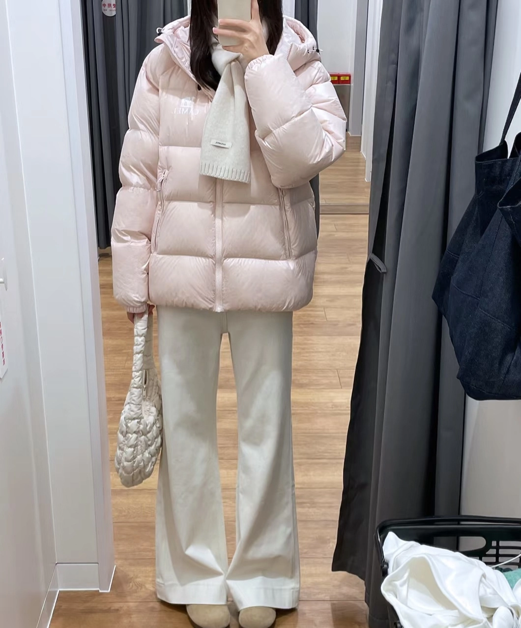 粉粉嫩嫩过冬！这件羽绒服好绝💕