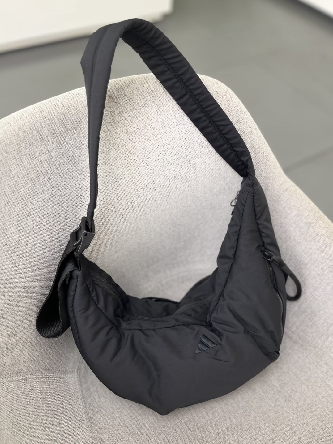 随手抓着走的软乎乎包包👜