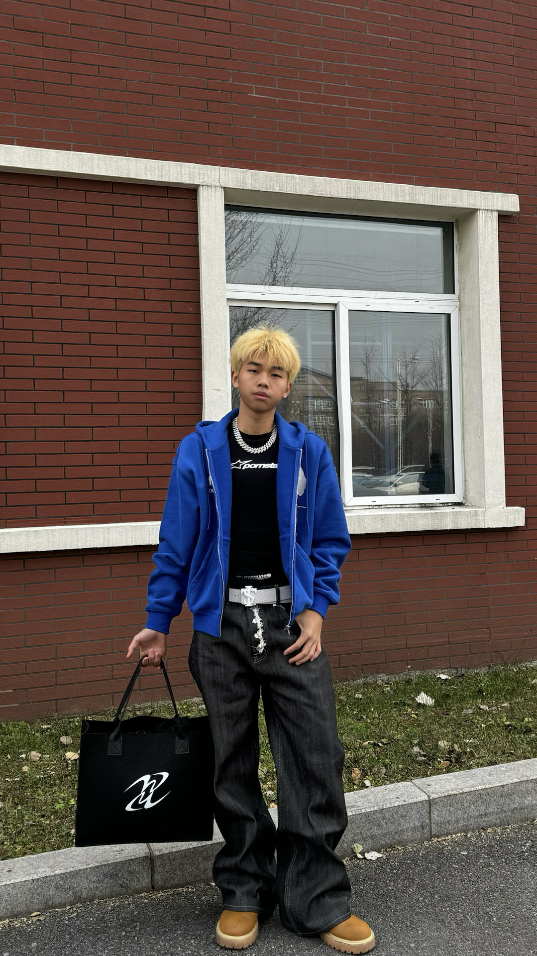 早八穿它！轻松拍出街头大片📸