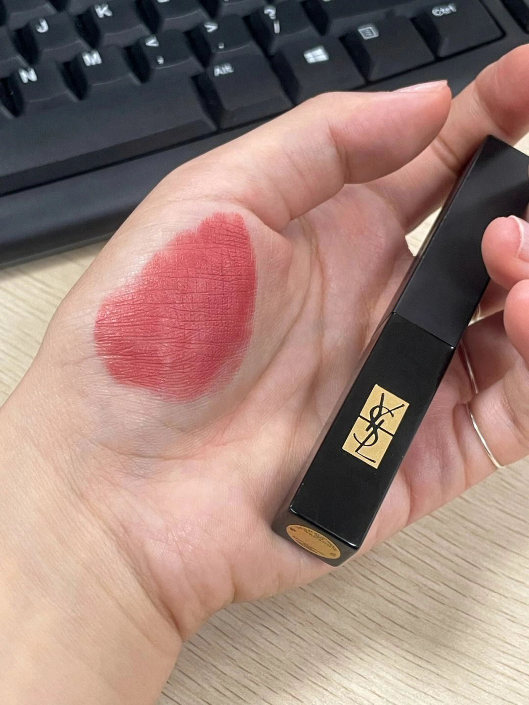 很爱的YSL301