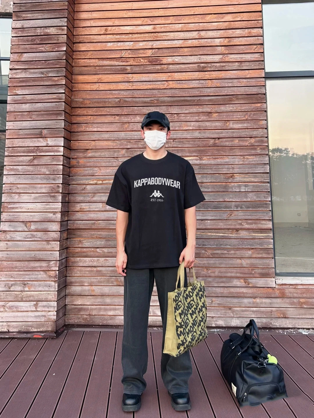 挖到宝了！这件 T 恤承包我整个夏天