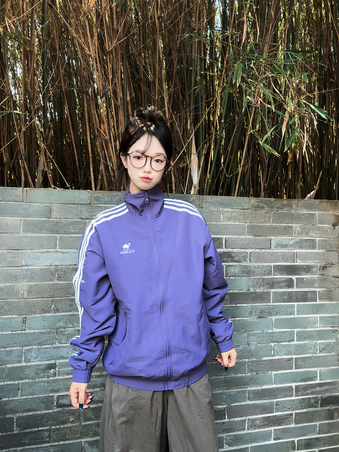 紫色机能风夹克，日常出街好搭吗？
