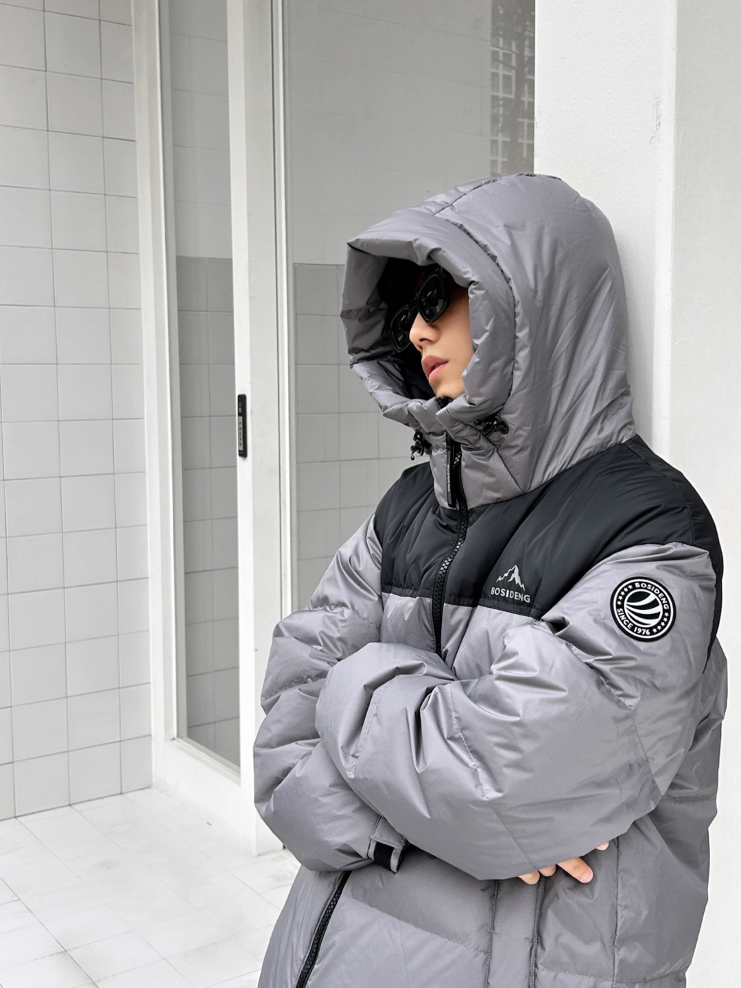 黑灰拼接羽绒服，怕冷星人爱住了🥶