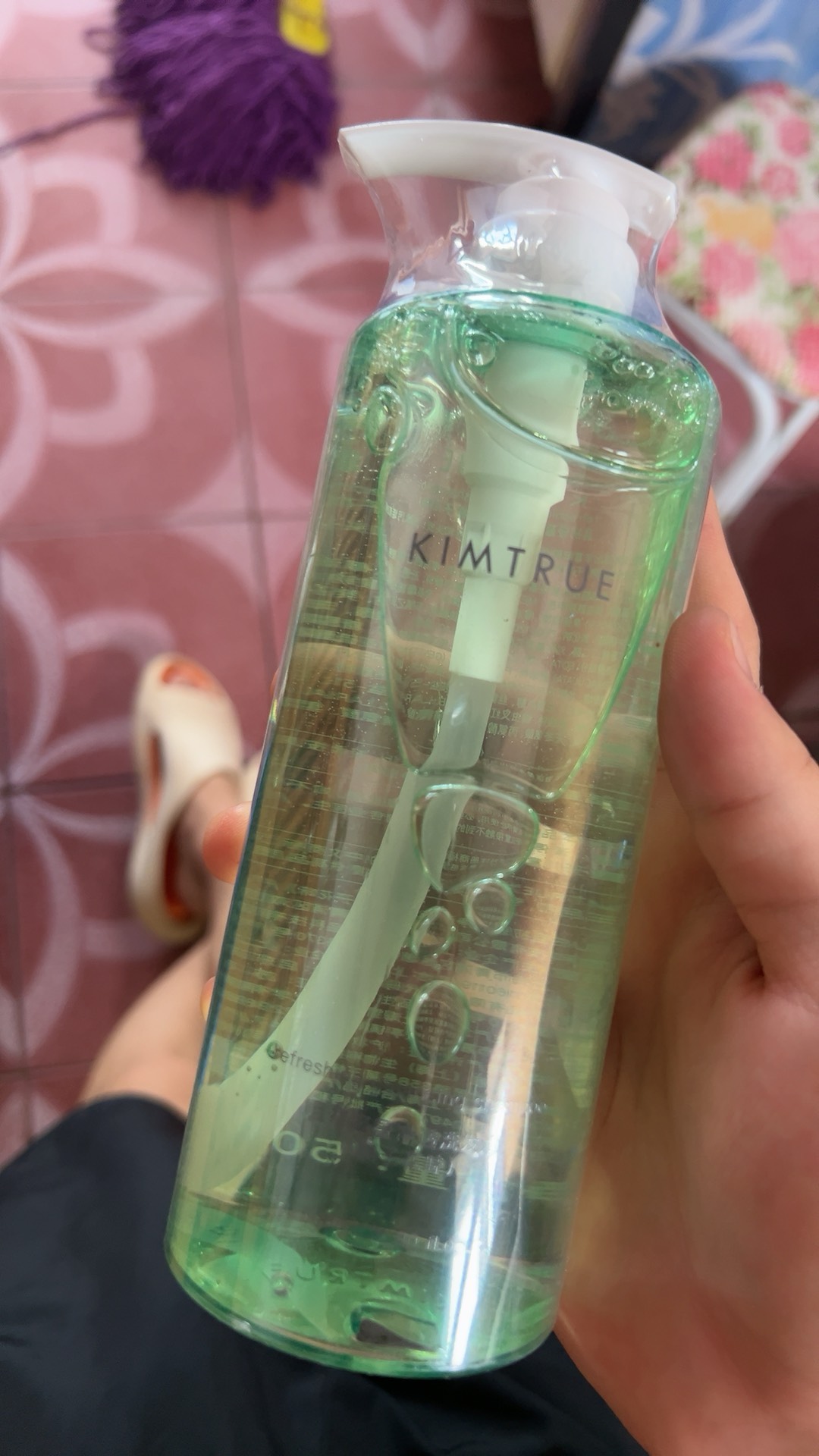 外观小巧精致美观比较好收纳方便，起泡非常