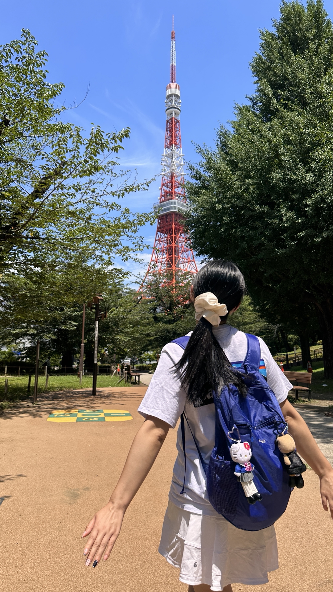 三丽鸥Kitty挂件搭旅行穿搭，靠谱不？