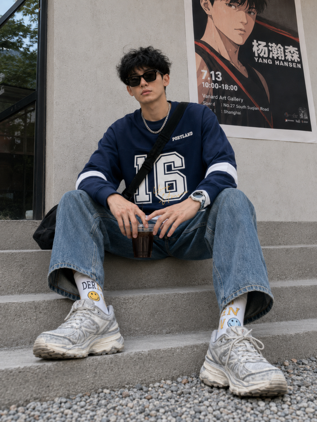篮球男孩初秋出街 复古氛围感直接拉满