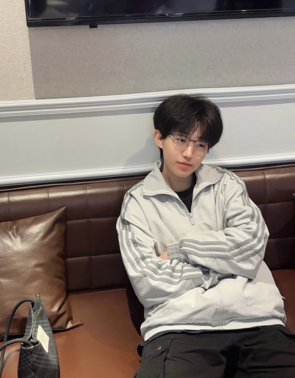 运动休闲风夹克👍