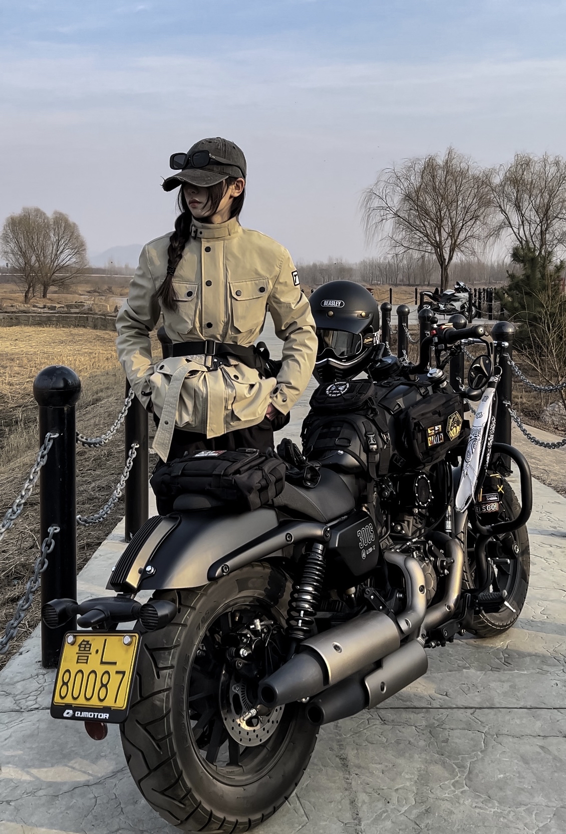 酷骑必备复古风头盔🏍️