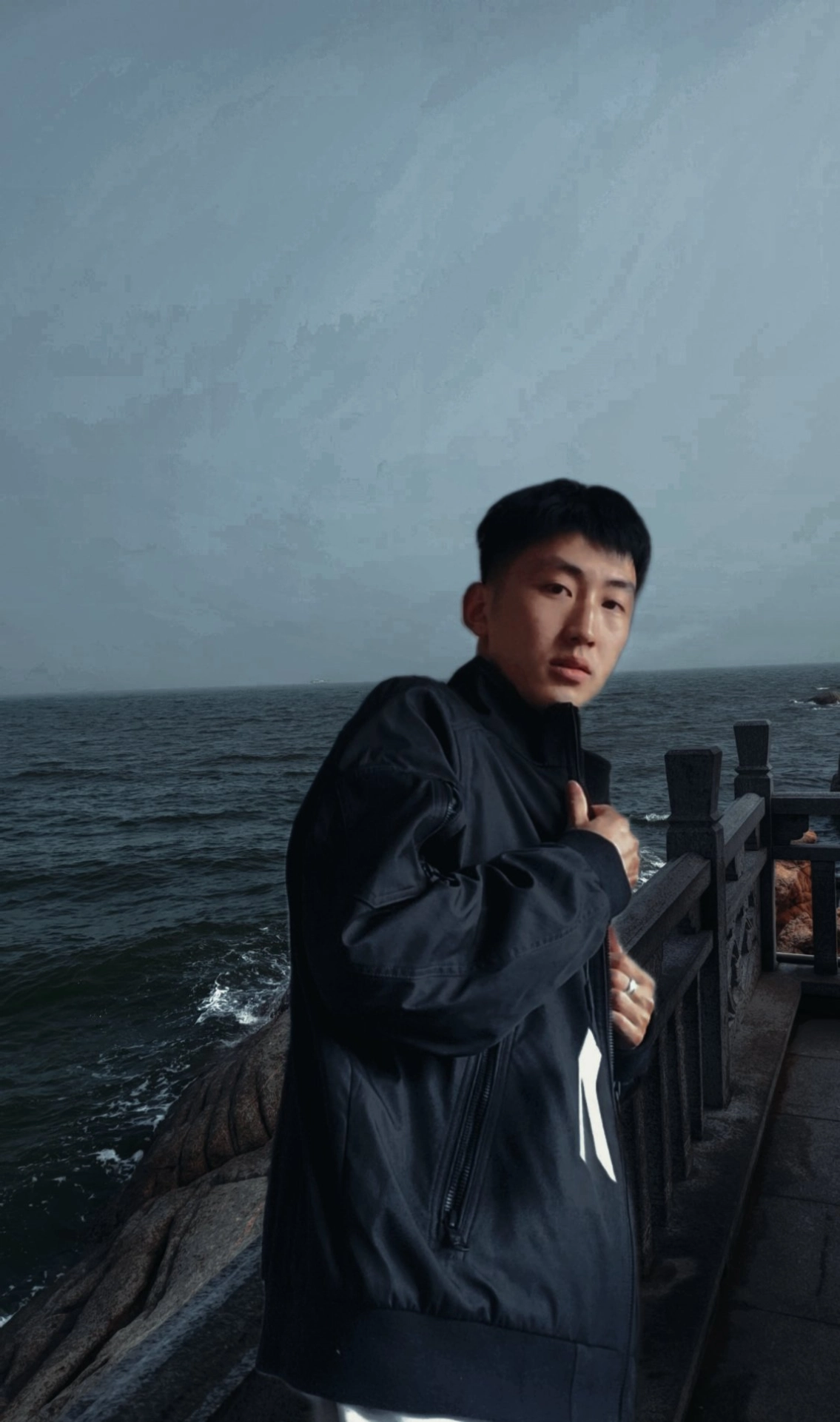 现在这季节就很适合穿这款保暖夹克