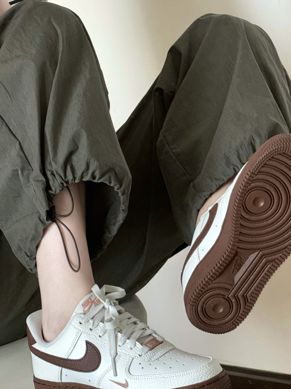 1双NIKE棕白空军 通勤百搭巨好穿👟
