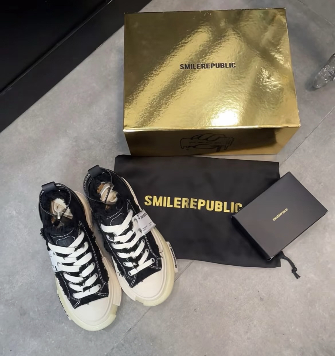 街头超炫潮流战靴👟