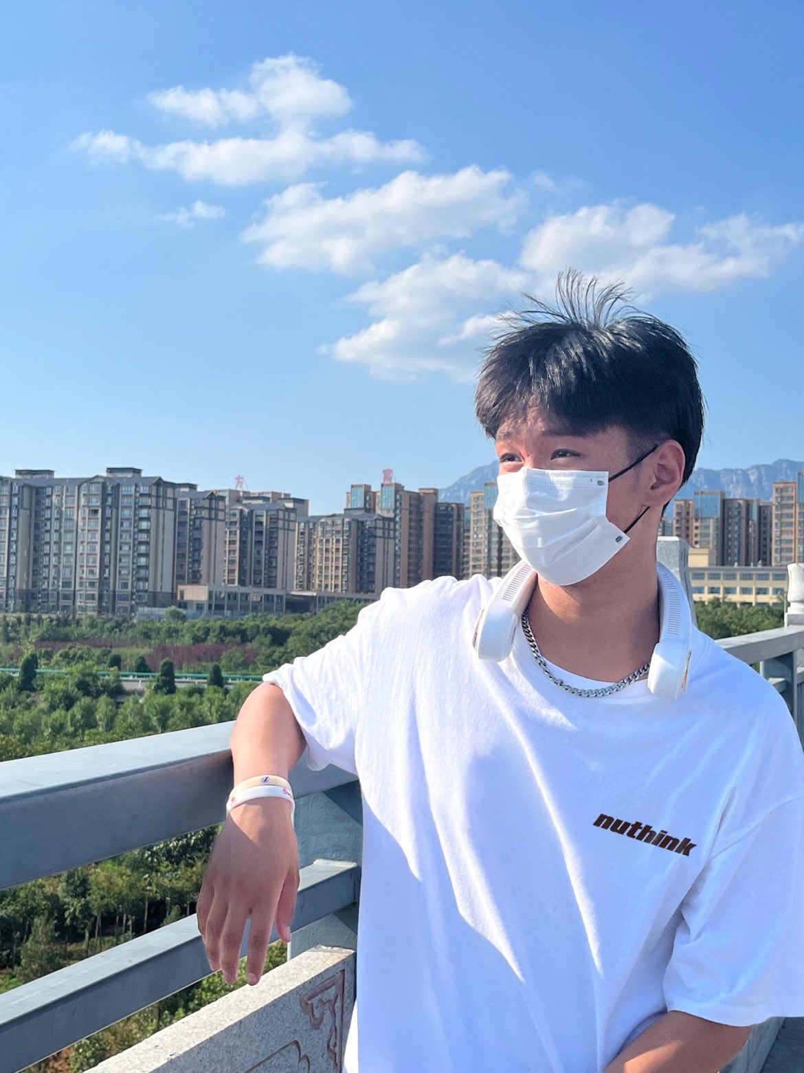 被问 800 次链接！这件 T 恤才是真顶流