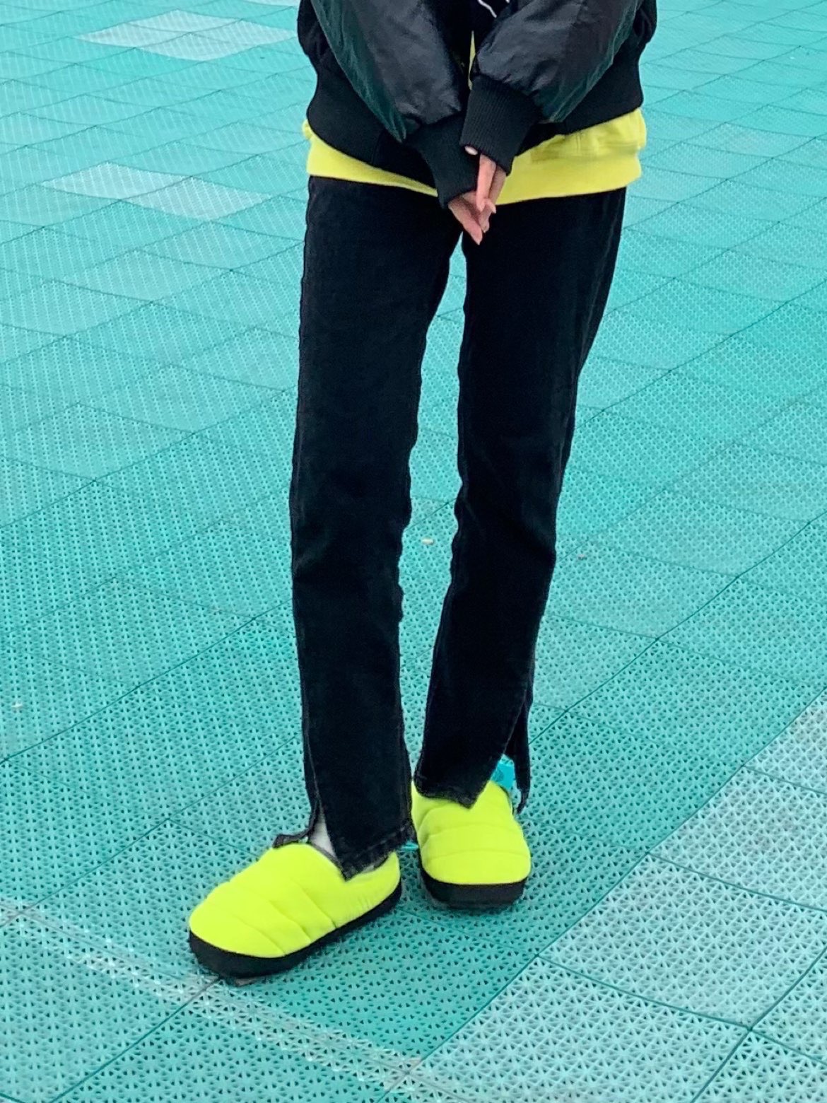 荧光色面包拖！出街居家都好穿🤩