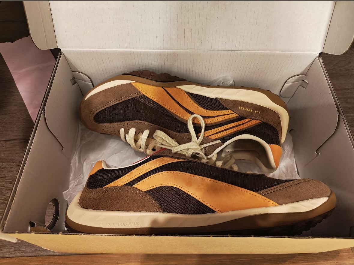 给男友挑鞋成功！这双复古鞋赢麻了👟