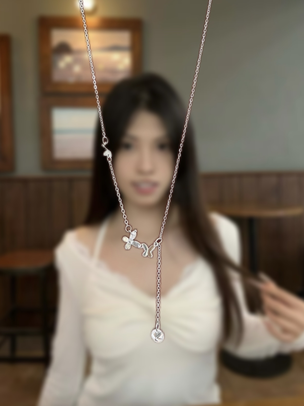 人生项链➕1…是女孩子很难拒绝的蝴蝶流苏项链啊💫