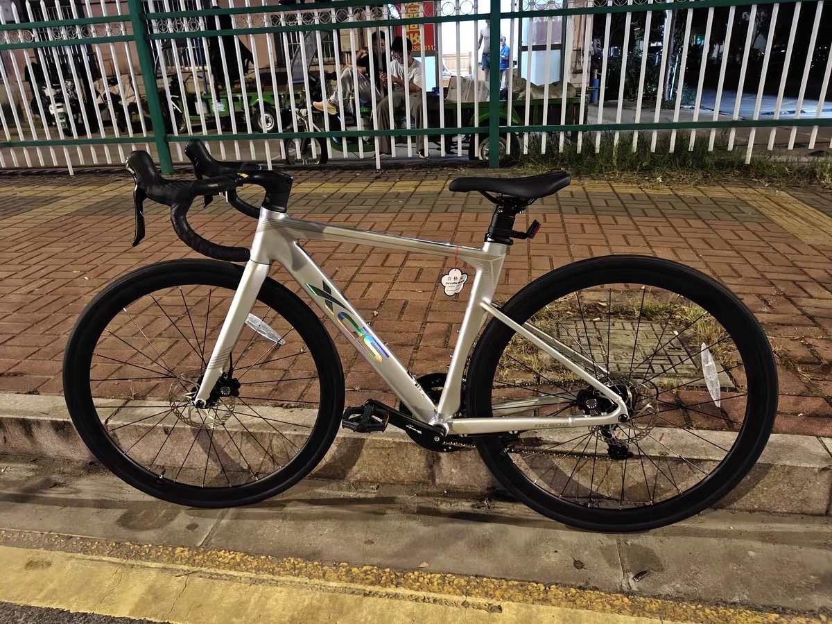 通勤路上被追着问的车🚲
