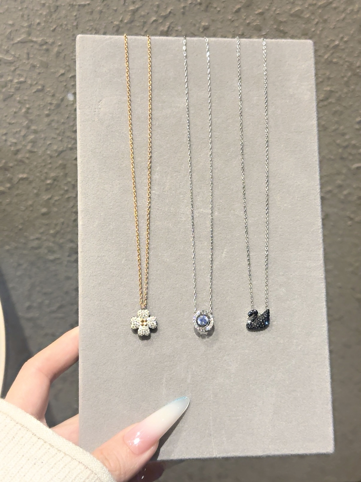 施华洛世奇最经典的三条。。。