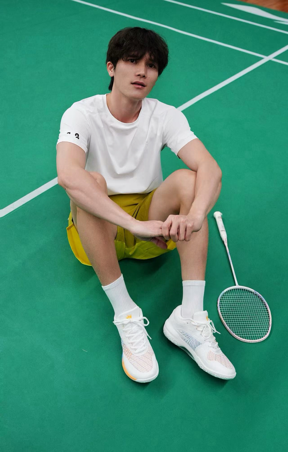 羽球党狂喜！这双专业球鞋太懂急停变向🏸