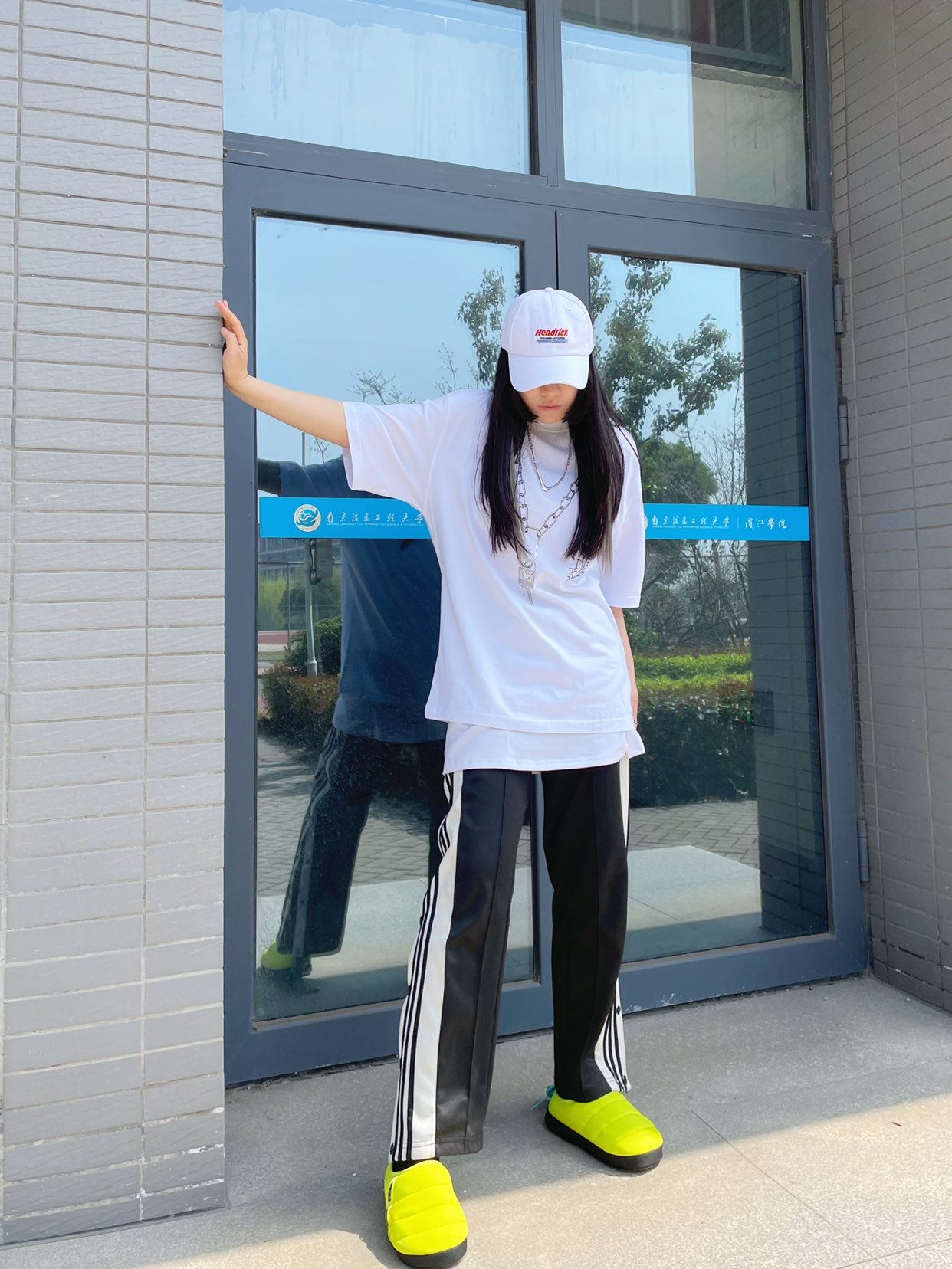 亮色系穿搭小心机get🤩