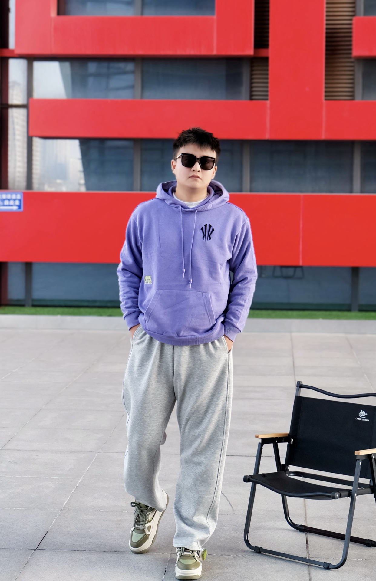 拒绝闷汗显糙卫衣，欧文YYDS