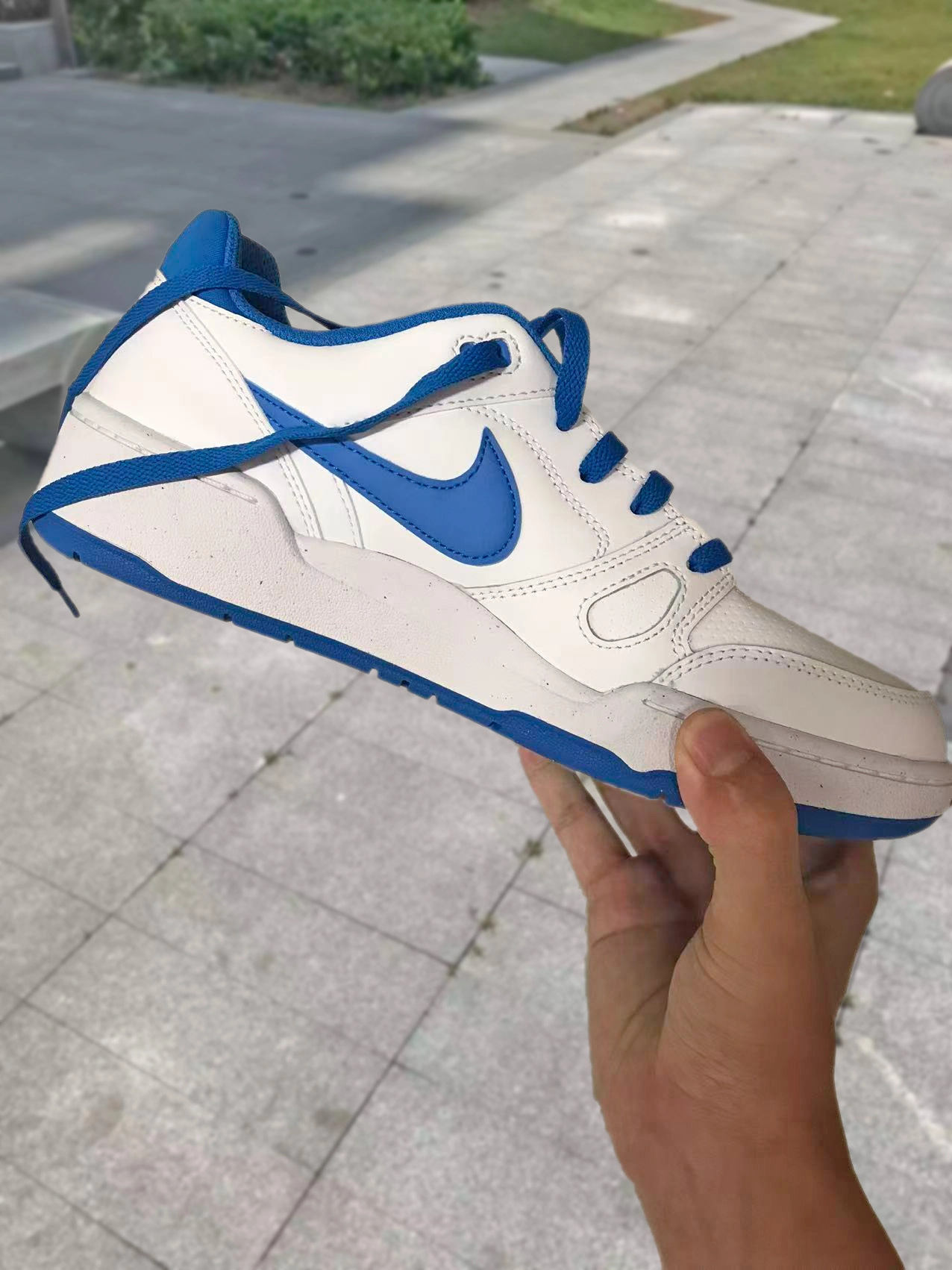 蓝白配锁死！通勤暴走不累的板鞋👟