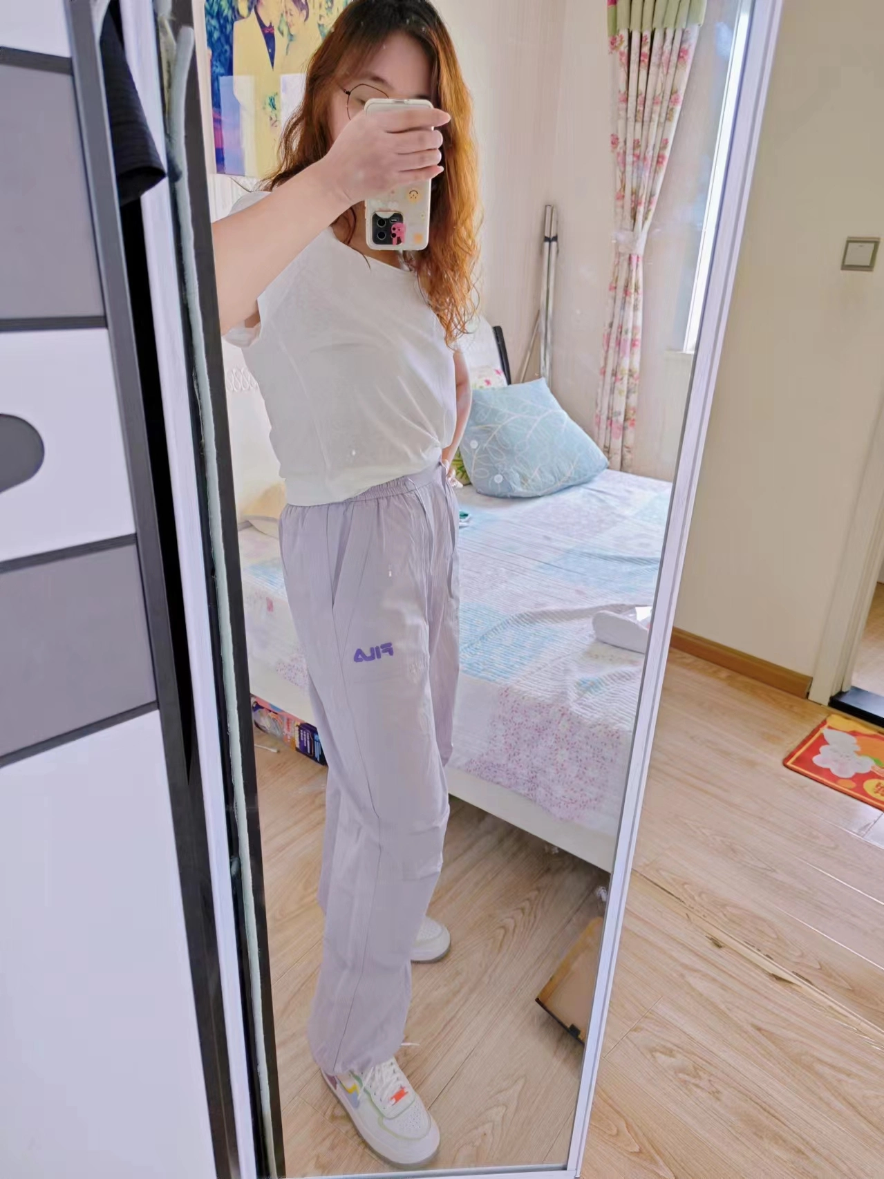 终于下手这条裤子了，整体穿着感觉如下