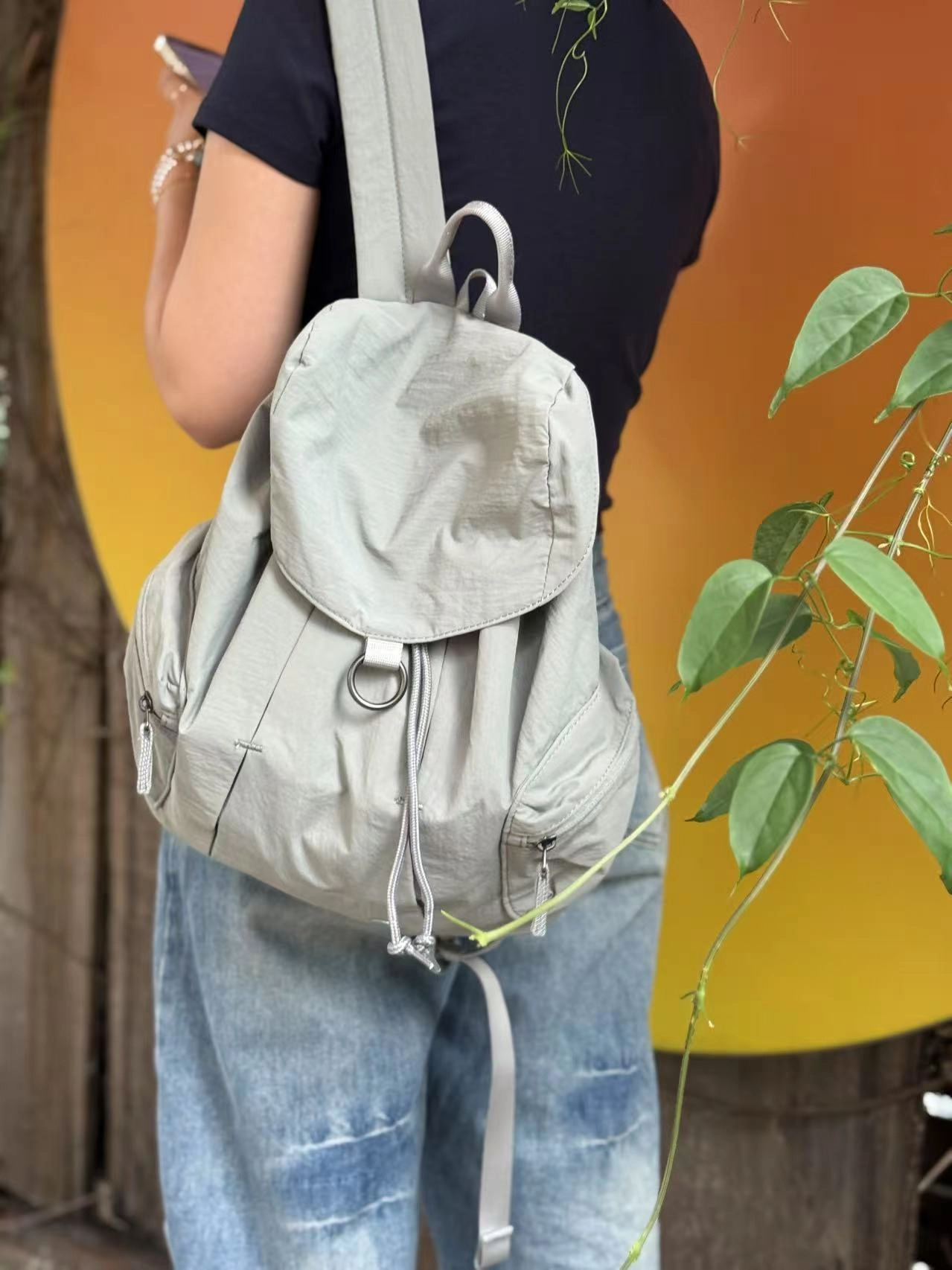 安踏双肩包好绝!但织物耐造不?