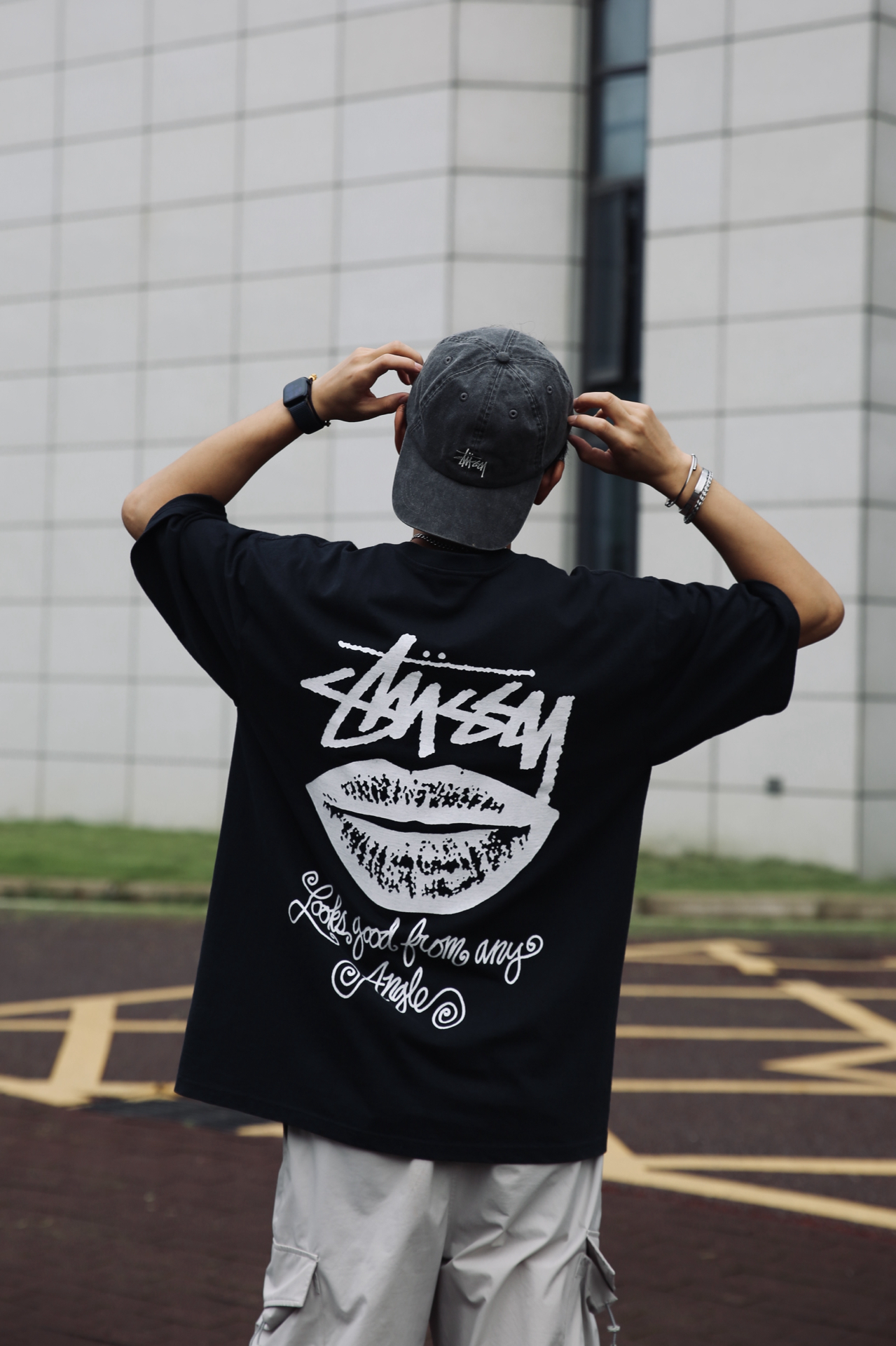 Stussy拿捏氛围感😎