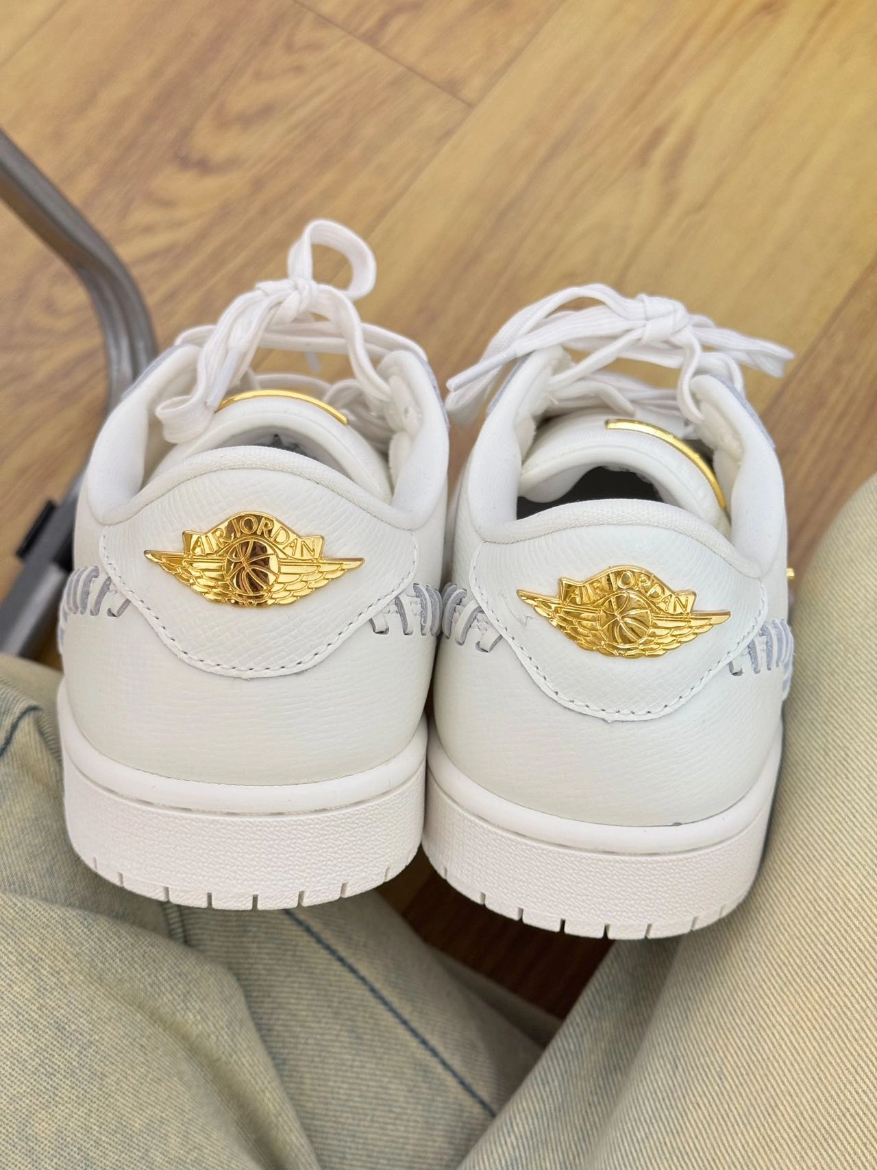 上脚好贵气！Jordan Air Jordan 1 白金系列💛 